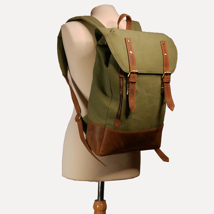 mochila vintage para hombre de piel y lona