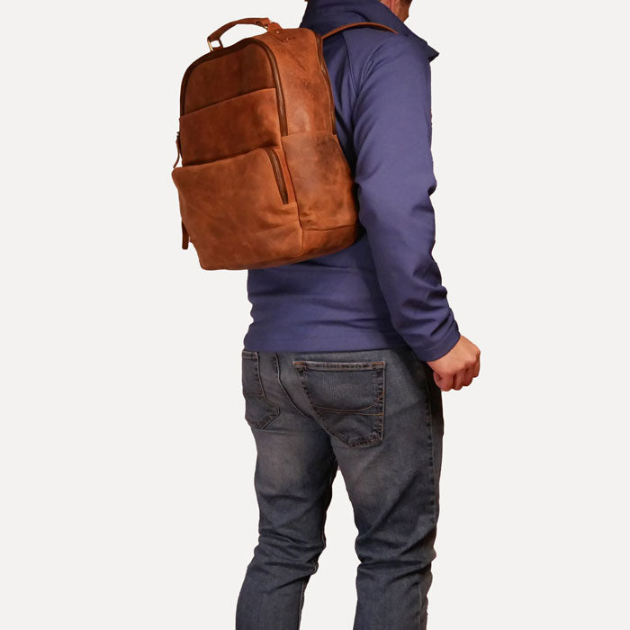 mochila para hombre piel vintage